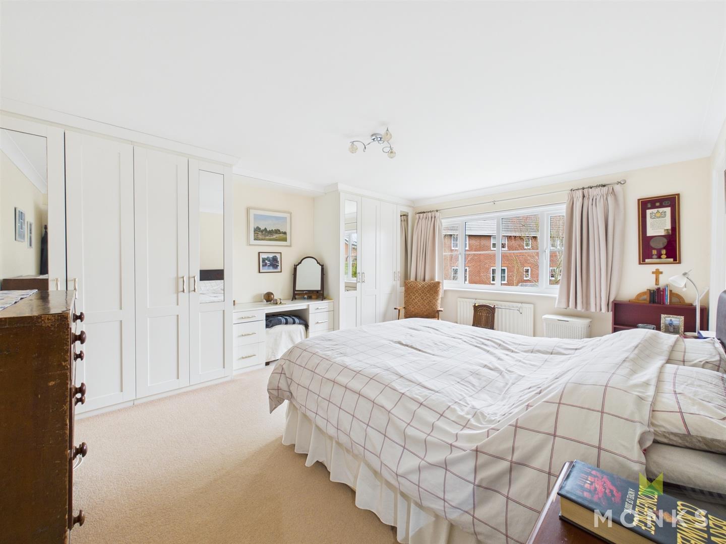 28 Bentley Drive, Oswestry, SY11 1TQ For Sale